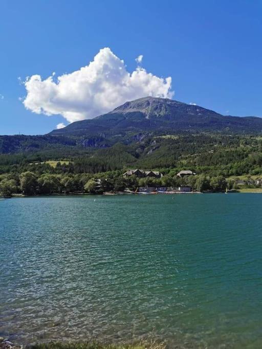 Duplex Cocooning Avec Vue Lac Et Montagnes Савин Екстериор снимка